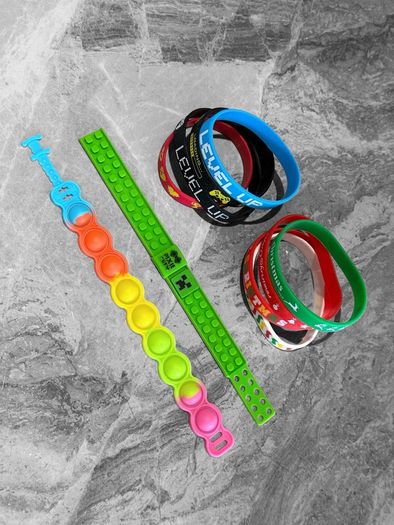 Pre Owned Kids Rubber Bracelets x10