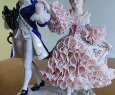 Antique Irish Dresden Victory Ball No 130