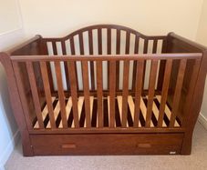 sleigh cotbed & storage/changing station