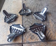 Vintage lemon slice squeezers, unusual item, D18 post 8e