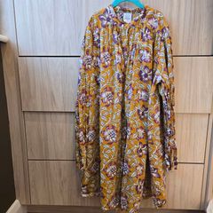 Petite Mendigote mini flowery dress