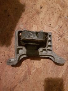 Ford Focus 2012-2014 1.6tdci engine mount