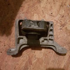 Ford Focus 2012-2014 1.6tdci engine mount