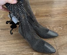 women's shoes