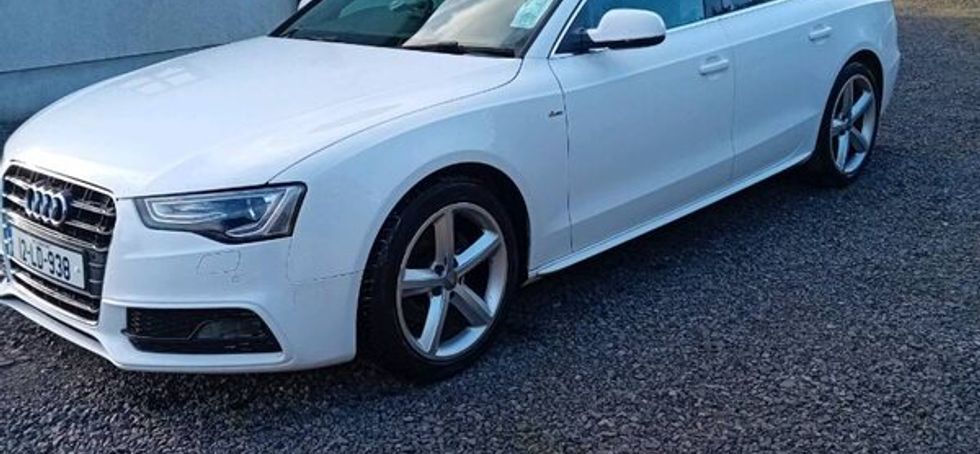 Audi A5 2012  Sline