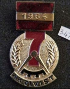 East German, Ddr, Medal /badge, Military Medal, Nva, Stasi ,,,(347)