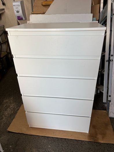 Chest of 5 drawers