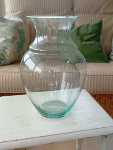 vase