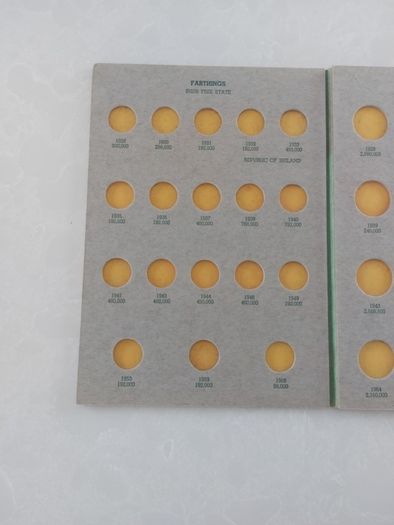 coin folder including full set of pennys including rare 1940
