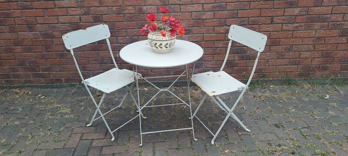 Vintage French Bistro Garden Furniture
