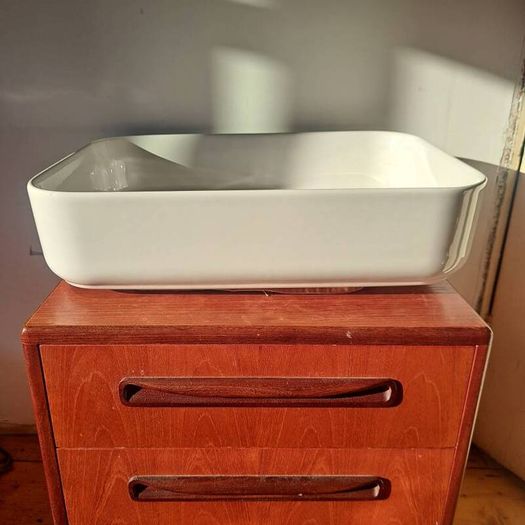 Sonas Avanti rectangular basin