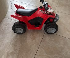 Red Honda Kids Quad Bike