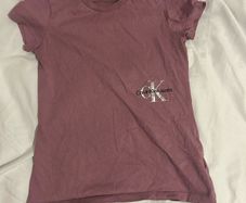 Kids Calvin Klein t shirt age 12