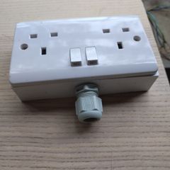 Double Wall Socket & Back Box Pattress