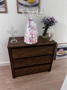 VEDDE Chest of Drawers Excellent Condition