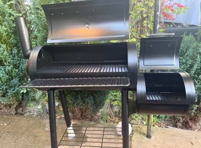 Bighorn Charcoal BBQ