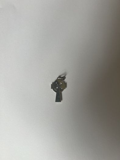 Celtic pendant cross