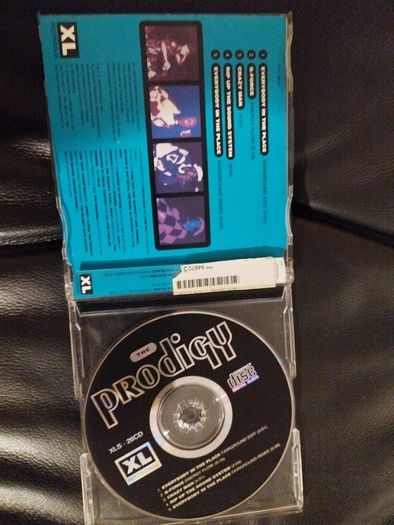Prodigy Everybody in the place CD single UK 1991