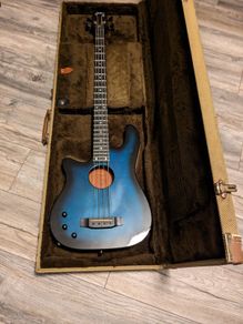 Carvin AC40 Left handed Electro-Acoustic Bass Guitar - made in USA