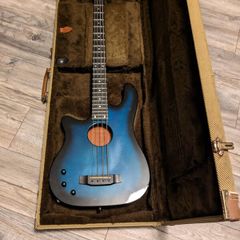 Carvin AC40 Left handed Electro-Acoustic Bass Guitar - made in USA