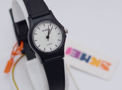 Ladies Skmei Quartz Watch