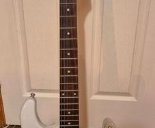 Shine SI-10 Frontier Series S-Style Electric Guitar