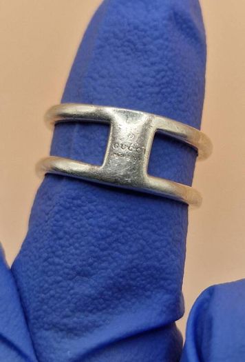 Gucci silver ring