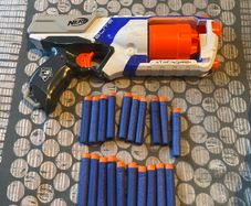 Nerf gun and bullets