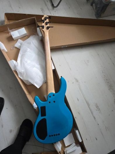 Cort C5 Deluxe Candy Blue