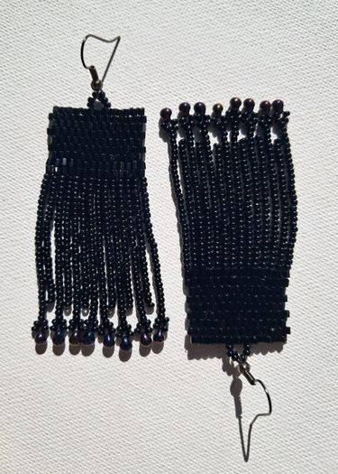 Pitch Black earrings, handbeaded
