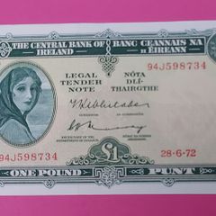 Irish 1972 Lady Lavery One pound banknote in uncirculated condition