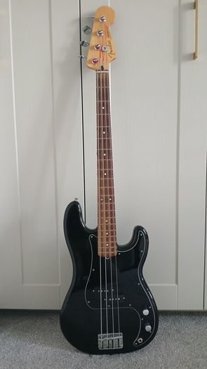 Fender Precision