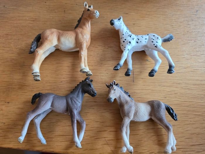 Schleich horses and foals