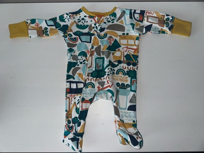 baby 12 piece baby boy clothes bundle