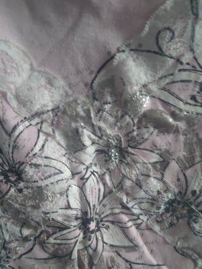 Pink rose top with front decor fits xs s small m