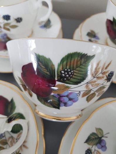 Royal Grafton Tea Cups Saucers Side plates Sugar bowl