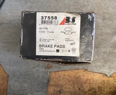 Ford Transit Brake Pads 37558