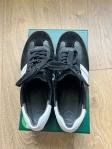 Paul Green runners, size 5