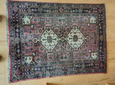 Small Vintage Persian Hamadan Rug (1.45 Sq m)