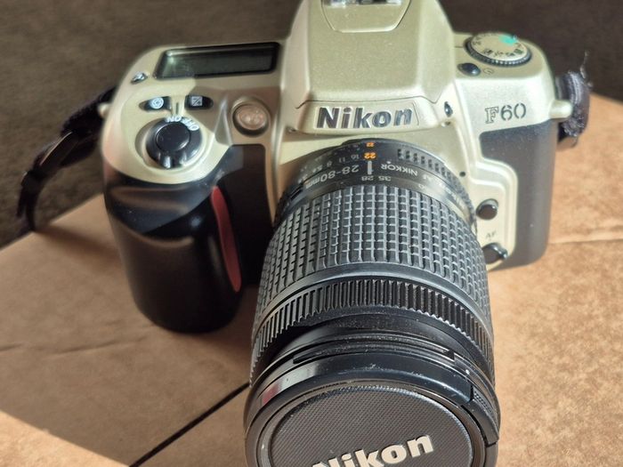 Nikon F60 35mm SLR