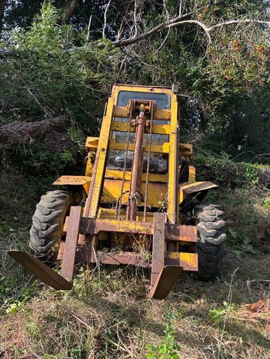 Forklift