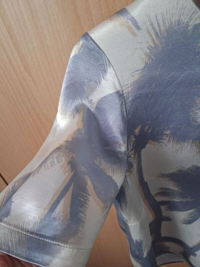Oui Top White Blue - Fits UK 8 to 10 - New Without Tags RRP 120