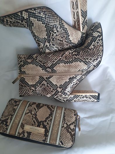 Snakeskin Ankle boots
