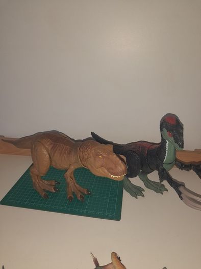 Big Official  Jurassic world Dinosaur Figures