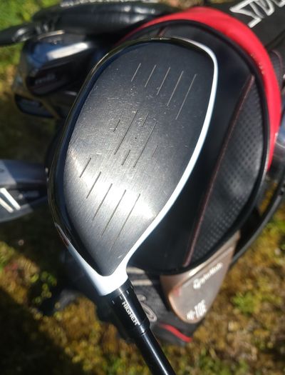 Set of Taylormade Clubs