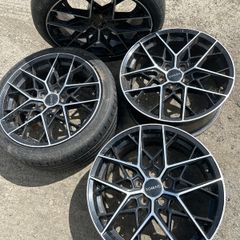 Car wheel
