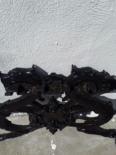 cast iron bench ends