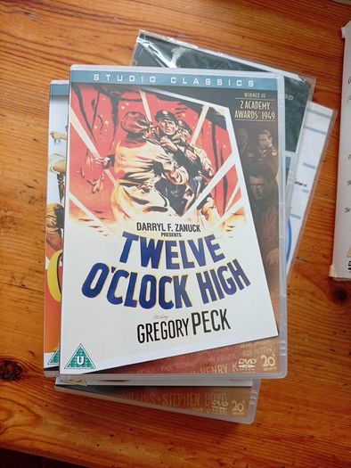 Five Gregory Peck oldie movies dvd collection