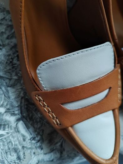 Ladies Shoes size 6.5