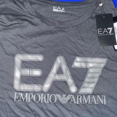 Emporio Armani T-shirt size Xxl